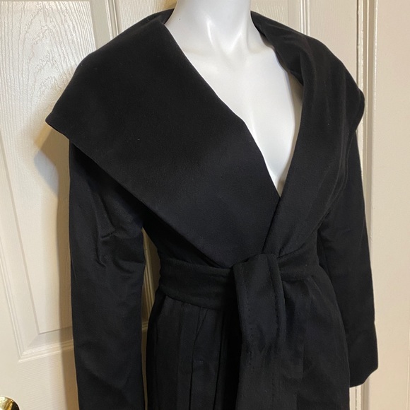 Max Mara Chic Style Cashmere Coat - Picture 4 of 8